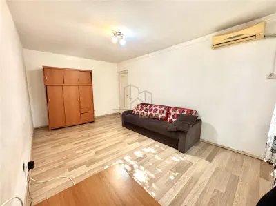 Închiriere apartament 2 camere, zona Bariera București - foto 2