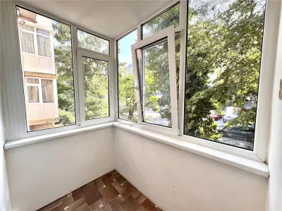 Închiriere apartament 2 camere, zona Bariera București - foto 13