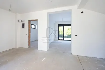 Vanzare casa tip duplex Campina , zona Muscel - foto 30