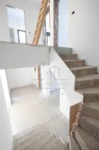 Vanzare casa tip duplex Campina , zona Muscel - foto 8