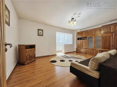 Apartament decomandat cu 3 camere si 2 bai in Bartolomeu - Brasov