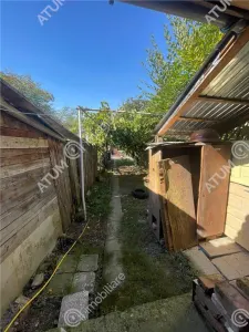 De vanzare apartament cu 2 camere si gradina situat in zona centrala a orasului Cisnadie - foto 11