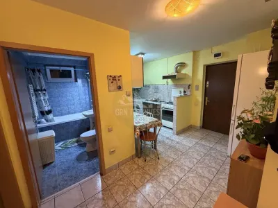 Apartament 2 camere balcon zona Cedonia - foto 5