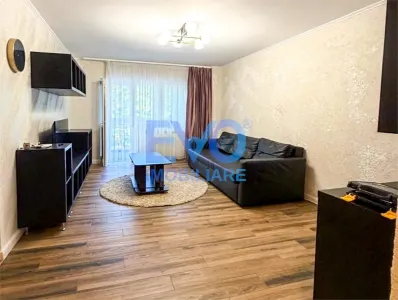 Apartament cu 3 camere, etajul 1, decomandat, zona Centrala - foto 3