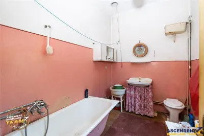 Casa cu istorie,3 camere,potential mansardare,1.840mp teren,in cadru linistit si retras,Central,Covasna - foto 14