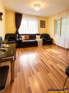 Casa 4 camere,farmec autentic,echipata, mansarda,curte relaxanta,Santana de Mures,Curteni - foto 2