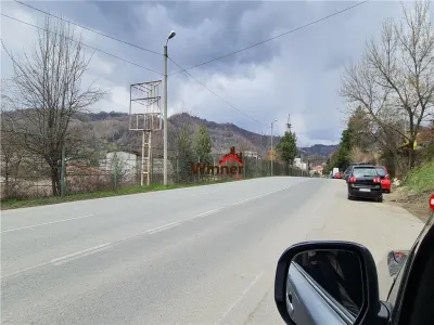 Vanzare Teren 1,7HA centru Petrosani - foto 7