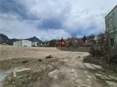 Vanzare Teren 1,7HA centru Petrosani - foto 8