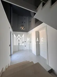 Spațiu comercial 6 camere 3 băi| Sura mare | 200mp - foto 6