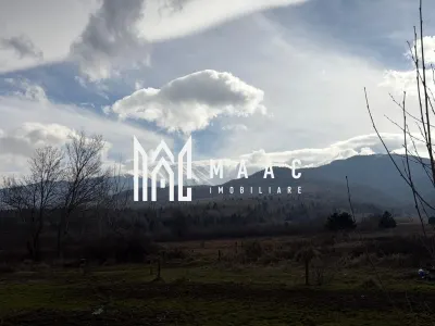 Teren intravilan 900 mp | Periferie, Avrig | la stradă, priveliște Făgăraș - Avrig