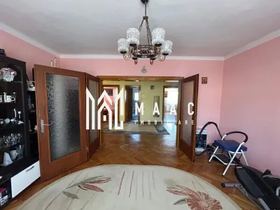 Apartament La Vila I 3 Camere I Etaj 1 I Garaj I Strand - foto 2