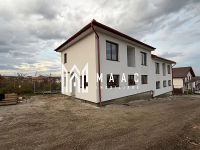 Casă Tip Duplex | 4 Camere | 2 Balcoane | Terasă | Șura Mică - foto 5