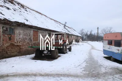 Fermă agricolă funcțională | Vurpar | 1.200 mp construiți | Utilaje disponibile - foto 22