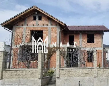 Casă individuală I 5 Camere I 1200mp I Garaj I C. Cisnădiei - Sibiu