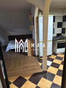 Casa cu 4 apartamente | 9 camere | Curte si Gradina - foto 17