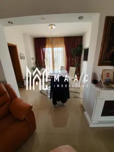 Casă / Vilă cu 6 camere + Casa/Vila cu 2 camere | zona Terezian - foto 9
