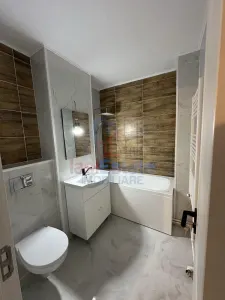 Dacia Bicaz Apartament 4 camere decomandat 82 mp Etaj 1 Renovat - foto 6