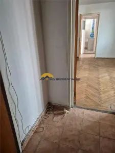Titan - Liviu Rebreanu,  scoala gen 22 - foto 2