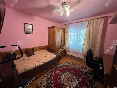 De vanzare apartament cu 3 camere decomandate 2 bai zona Vasile Aaron din Sibiu - foto 5
