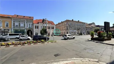 Vand spatiu comercial in Reghin ultracentral cu suprafata utila 1863 mp - foto 5