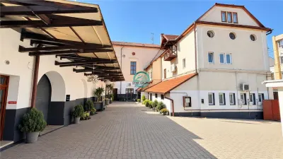 Vand spatiu comercial in Reghin ultracentral cu suprafata utila 1863 mp - foto 7