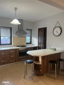 Apartament 3 camere la vila, Europa, zona Profi+Parcare - foto 3