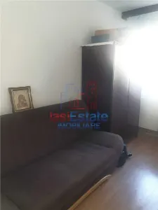 Apartament 3 camere decomandat, 60 mp, Galata - etaj 3, centrala proprie - Iasi