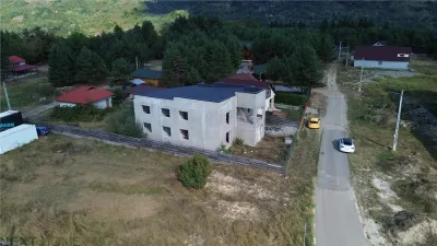 OPORTUNITATE INVESTITIE TURISTICA PODU NARUJEI VILA /PENSIUNE 400MP UTILI +TEREN 680MP - foto 2