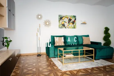 Apartament 2 camere | Curte | Modern | Renovat | Central - Cisnadie