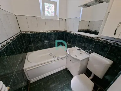 Vanzare 2 camere, Florilor - foto 5