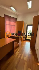 Spatiu de birouri zona Centru - foto 5