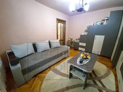 Apartament 2 camere separate,  Gherla, zona Parcul Mic - Gherla