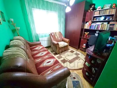 Apartament 2 camere separate,  Gherla, zona Parcul Mic - foto 4