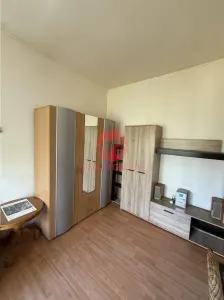 Garsoniera Spatioasa de Vanzare | Zona Poarta 6 - foto 7