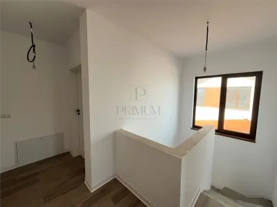 GIROC - DUPLEX DESPARTIT PRIN CARPORT - 4 CAMERE - TEREN MARE - foto 6