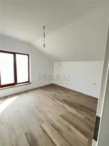 GIROC - DUPLEX DESPARTIT PRIN CARPORT - 4 CAMERE - TEREN MARE - foto 7