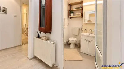 Insorit 3 camere decomandat, 2 bai, vedere 2 parti, doar 2 apartamente pe palier, Tractorul, Brasov - foto 9