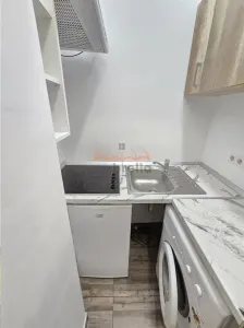 DE INCHIRIAT ap 2 dormitoare+2 bai , decomandat,ultracentral, 530 euro - foto 15