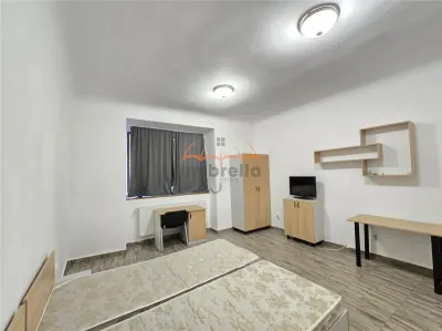 DE INCHIRIAT ap 2 dormitoare+2 bai , decomandat,ultracentral, 530 euro - foto 3