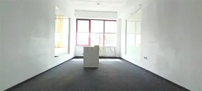Spatiu comercial cu vitrina - Aradului - foto 2