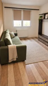 Apartament 2 camere, decomandat, renovat, mobilat, utilat, parcare, Central, Colina, Brasov - foto 2