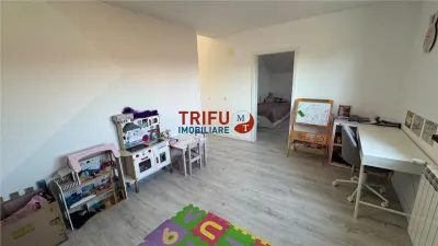 Casa de vanzare 5 camere 579mp teren - foto 9