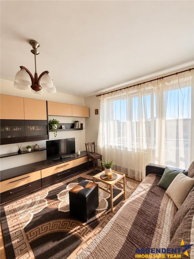 Apartament 3 camere, vedere montana, Tractorul, Brasov - Brasov