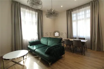 Apartament 2 camere, ultracentral, parcare,Napoca, Piata Unirii - foto 2